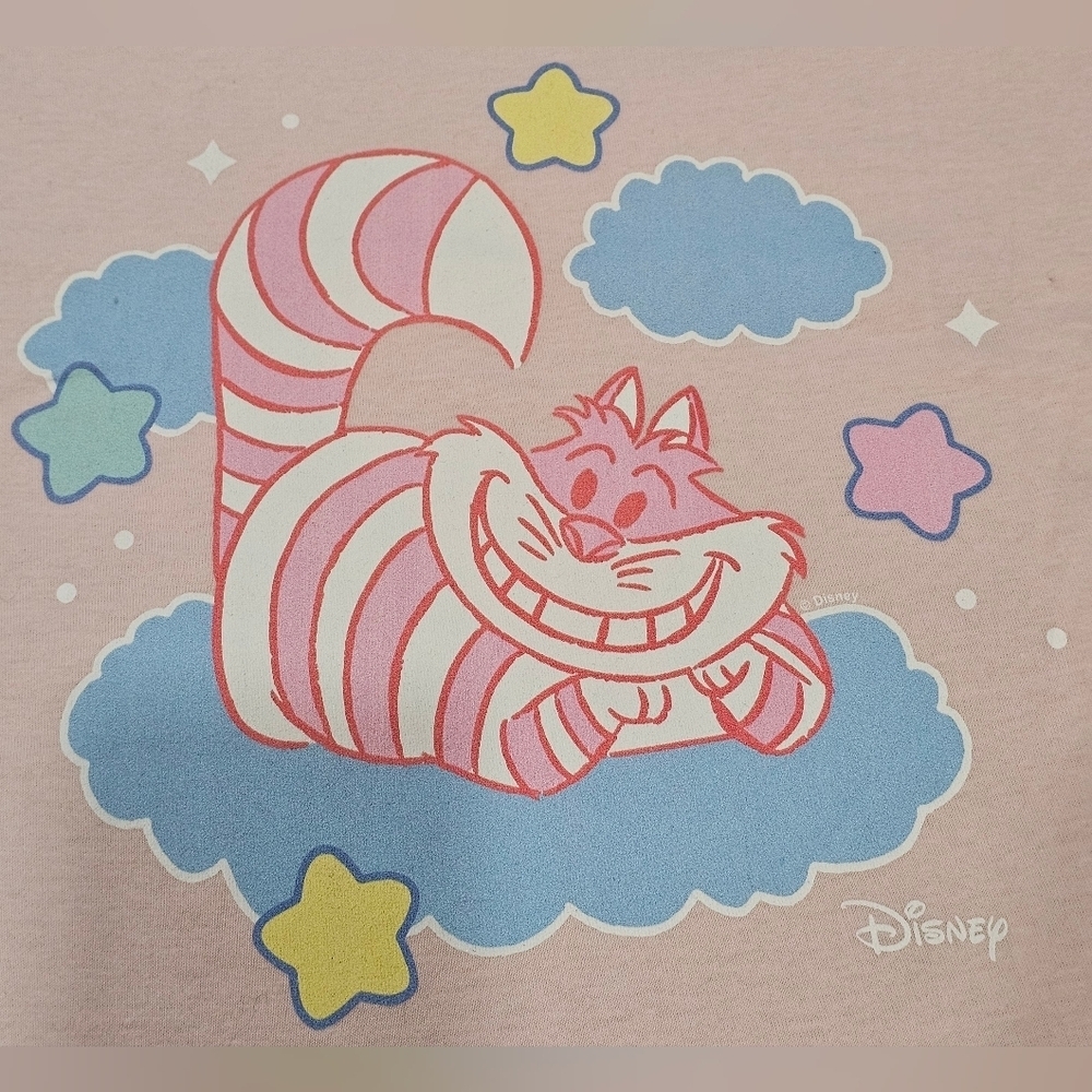 Disney's Juniors Fitted XL Pink Cheshire Cat Tee. New With Out Tags - Picture 2 of 3